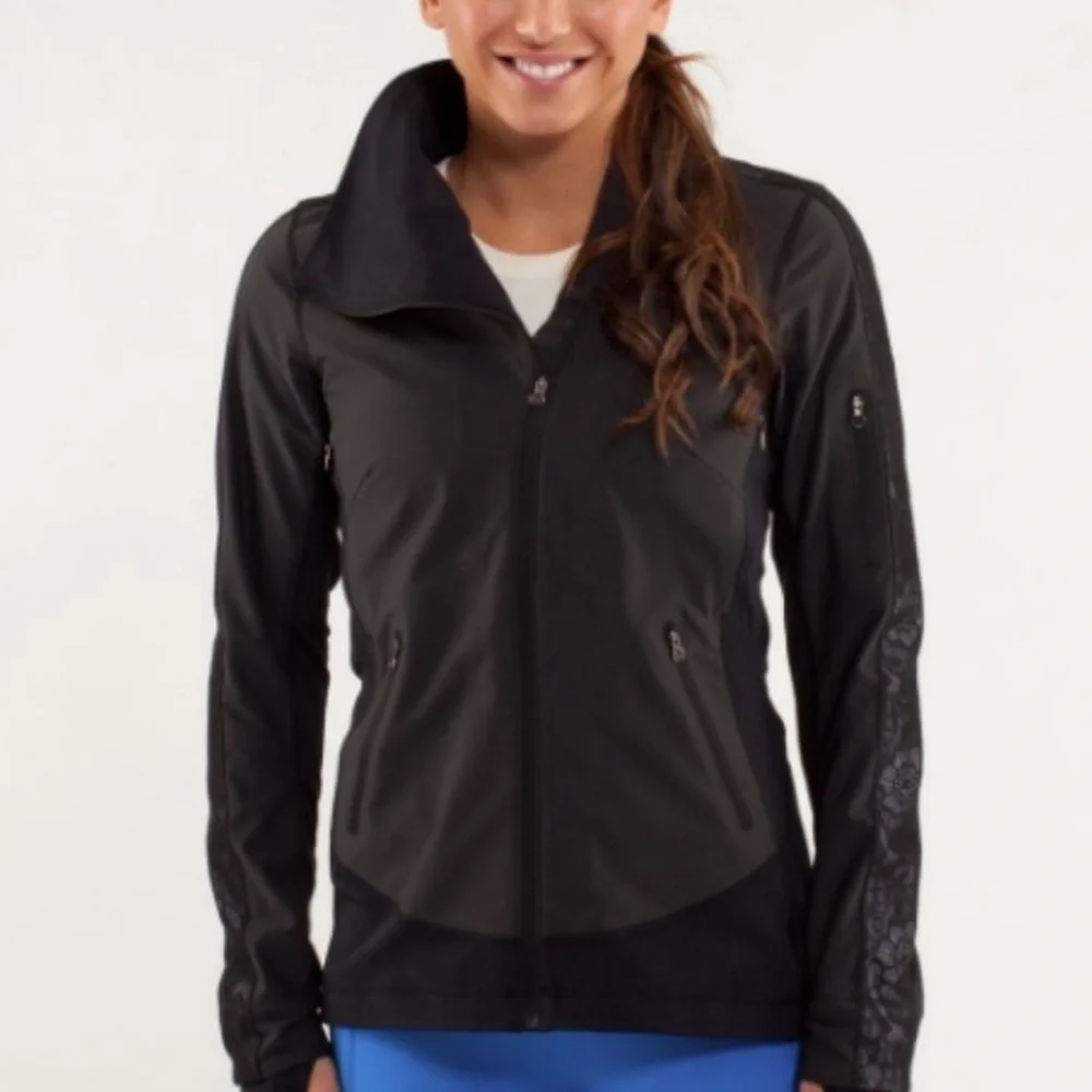 Lululemon Run Draft Dodger Jacket - good used condition - Picture 2 of 15